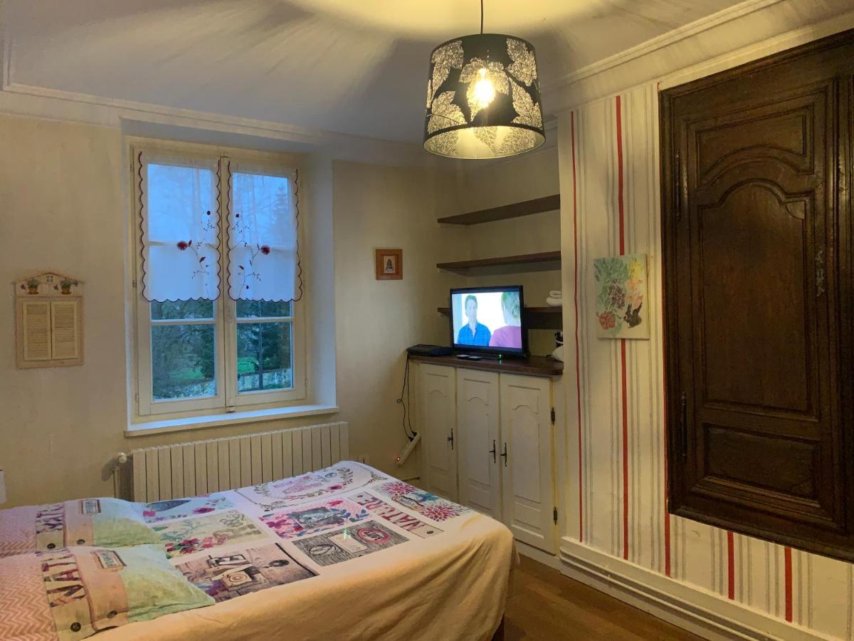 Chambres D'Hotes Dans Une Maison De Caractere Mussey-sur-Marne Bagian luar foto