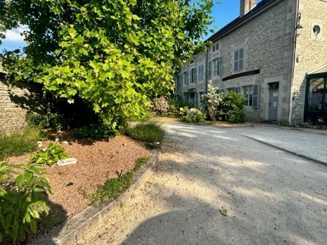 Chambres D'Hotes Dans Une Maison De Caractere Mussey-sur-Marne Bagian luar foto